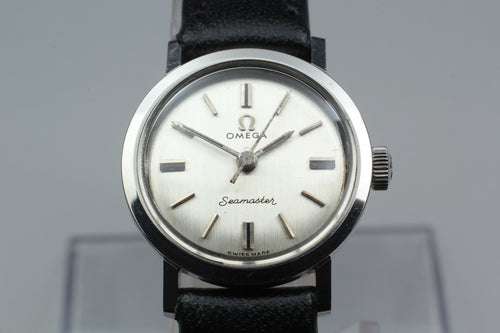 Near MINT OMEGA Seamaster 22mm Manual Stainless Steel Silver Dial Women Vintage
