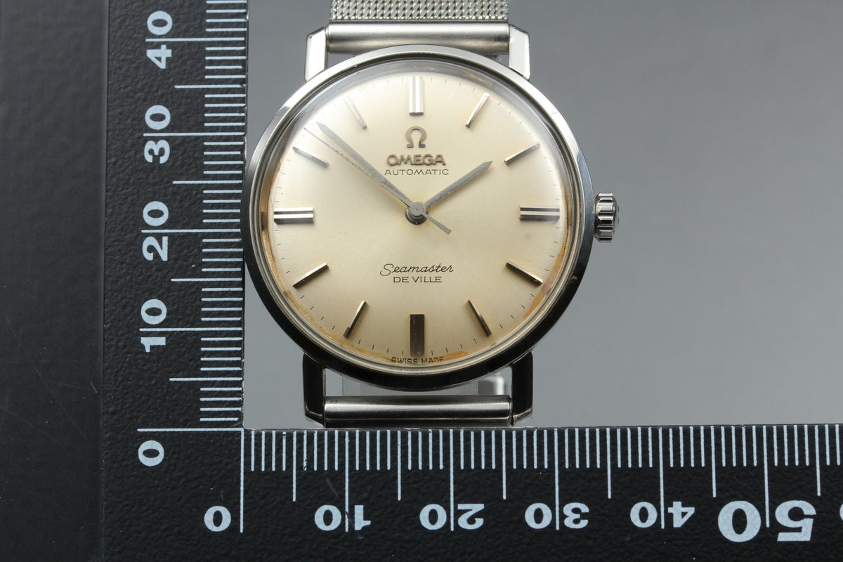 Near MINT OMEGA Seamaster De Ville 34mm Automatic Silver Dial Men's Vintage