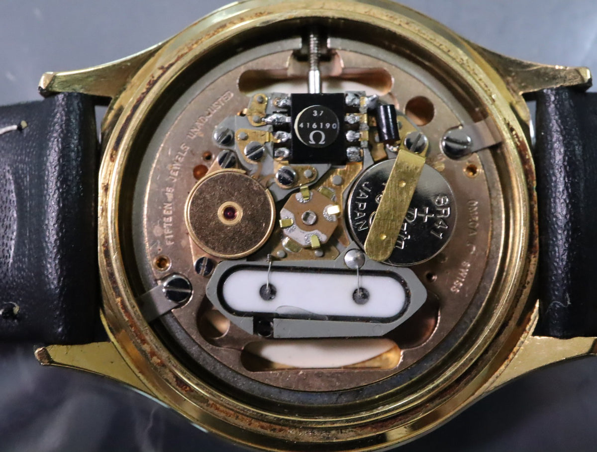 1973 Near MINT OMEGA De Ville 35mm 192.0027 Quartz Gold Roman Dial Men's Vintage