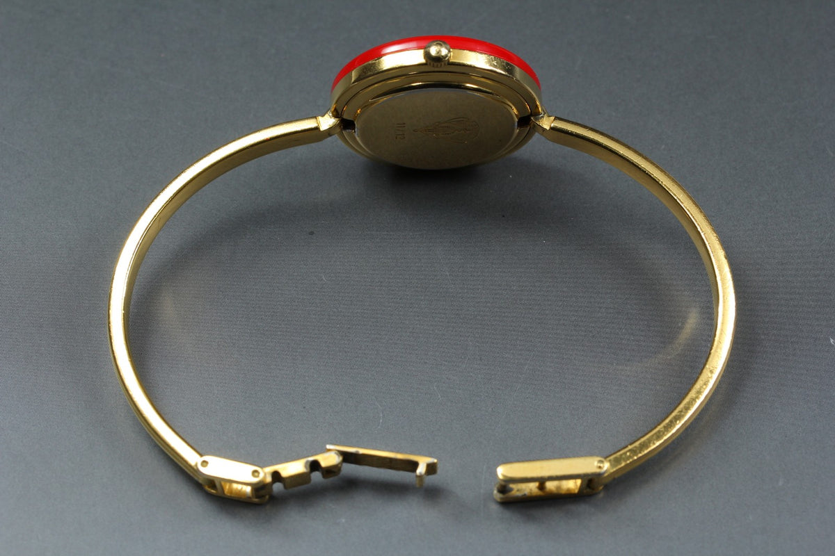 Near MINT GUCCI Change Bezel 26mm 11/12 Quartz White Dial Red Women's Vintage