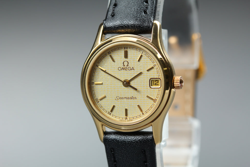 1985 Top MINT OMEGA Seamaster 23mm 596.0073 Quartz Gold Dial Women's Vintage