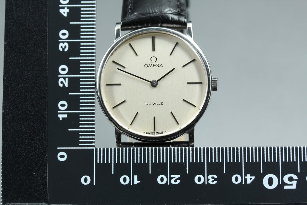 1975 Near MINT OMEGA De Ville 32mm 111.0140 Manual Silver Dial Men's Vintage