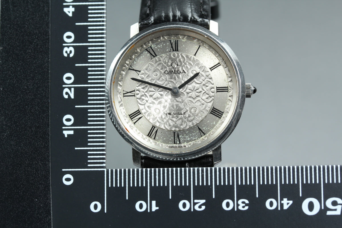 1972 Near MINT OMEGA De Ville 33mm 111.0107 Manual Floral Dial Men's Vintage