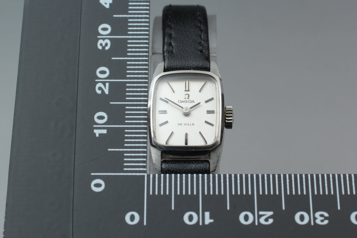 1971 Near MINT OMEGA De Ville 15mm 511.268 Manual Silver Dial Women's Vintage