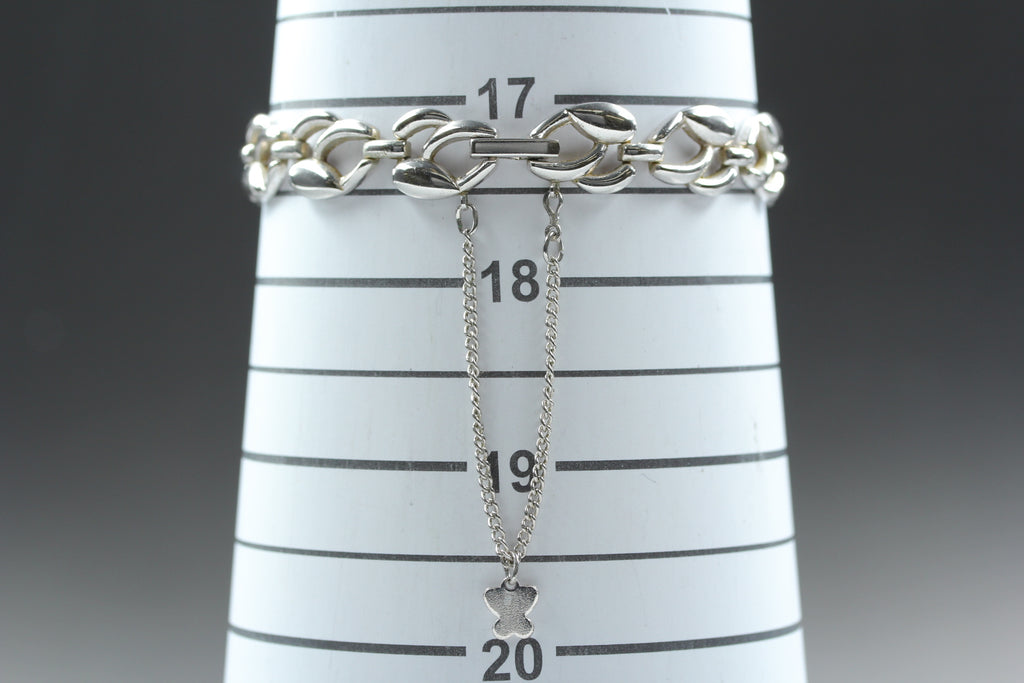 1971 Near MINT OMEGA Geneve 20mm 511.346 Manual Silver Dial Women's Vintage
