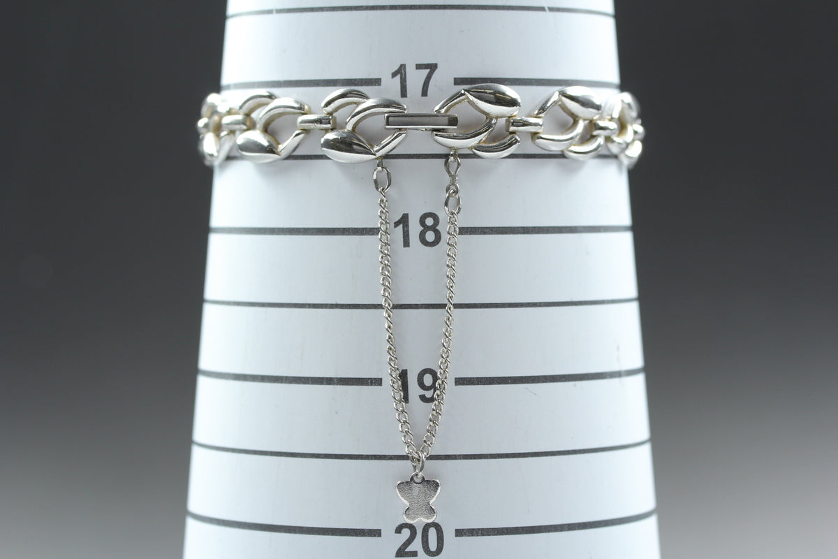 1971 Near MINT OMEGA Geneve 20mm 511.346 Manual Silver Dial Women's Vintage