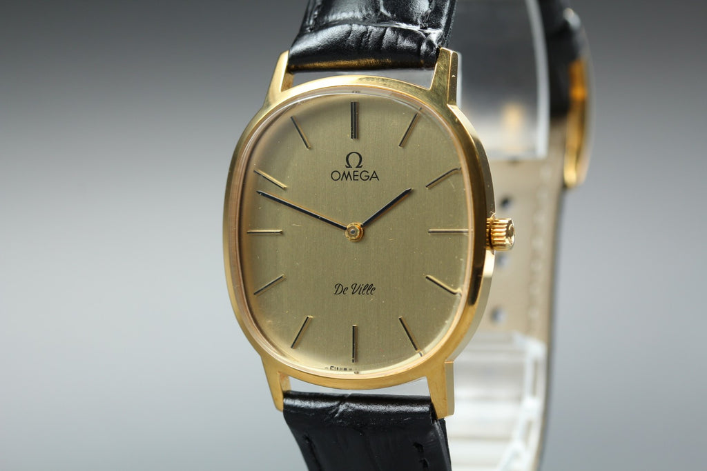 1979 Near MINT OMEGA De Ville 30mm 111.0148 Manual Gold Dial Men's Watch Vintage