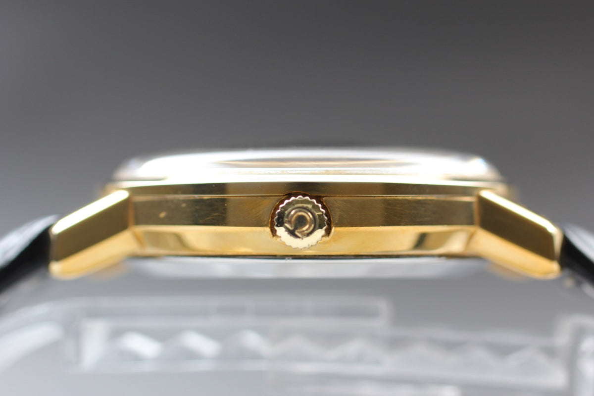 Near MINT OMEGA De Ville 35mm TOOL.106 Automatic Gold Dial Men's Watch Vintage