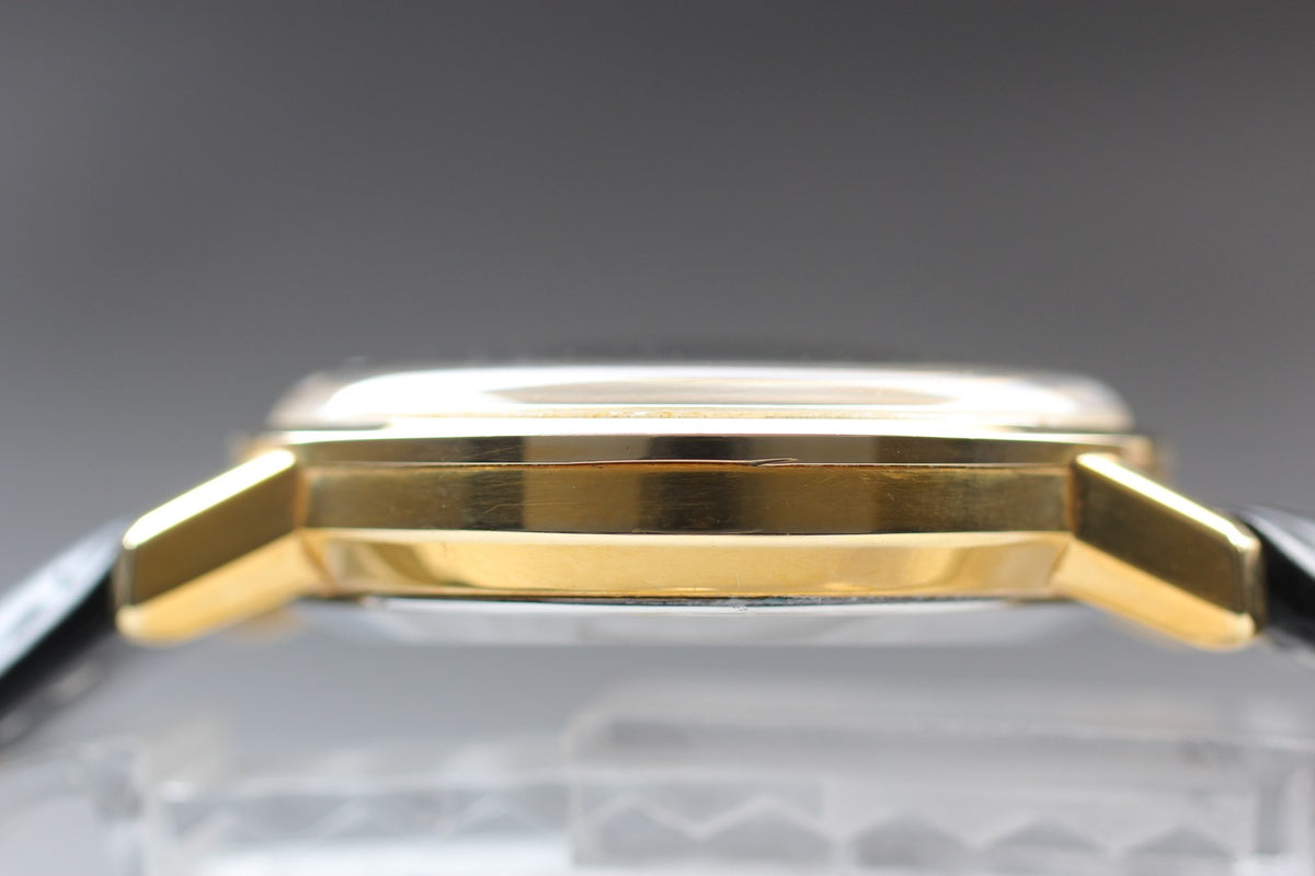 Near MINT OMEGA De Ville 35mm TOOL.106 Automatic Gold Dial Men's Watch Vintage