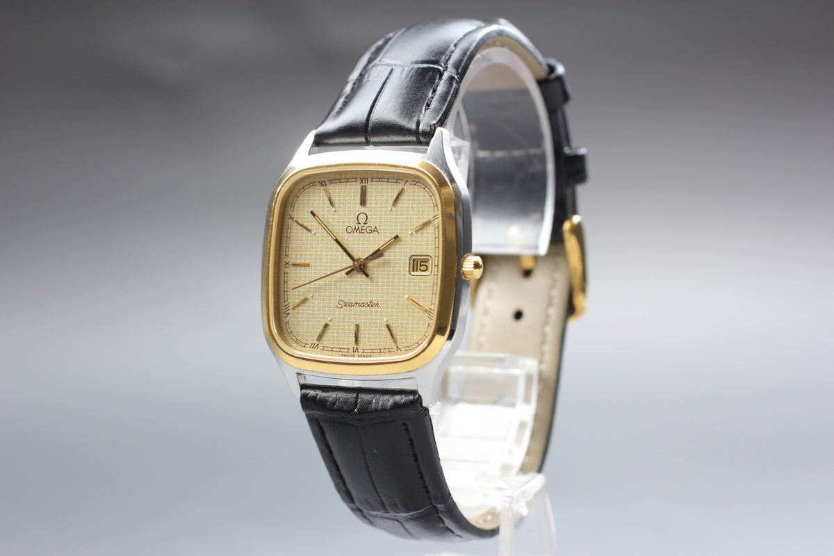 1984 Near MINT OMEGA Seamaster 31mm 396.1011 Quartz Gold Roman Dial Men Vintage