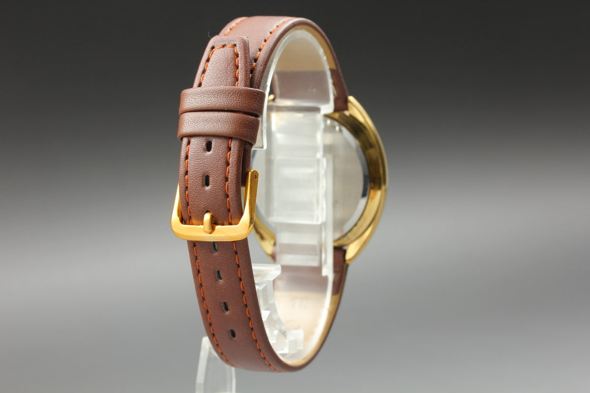 1977 Near MINT OMEGA Seamaster 35mm 196.0078 Quartz Gold Dial Men's Vintage