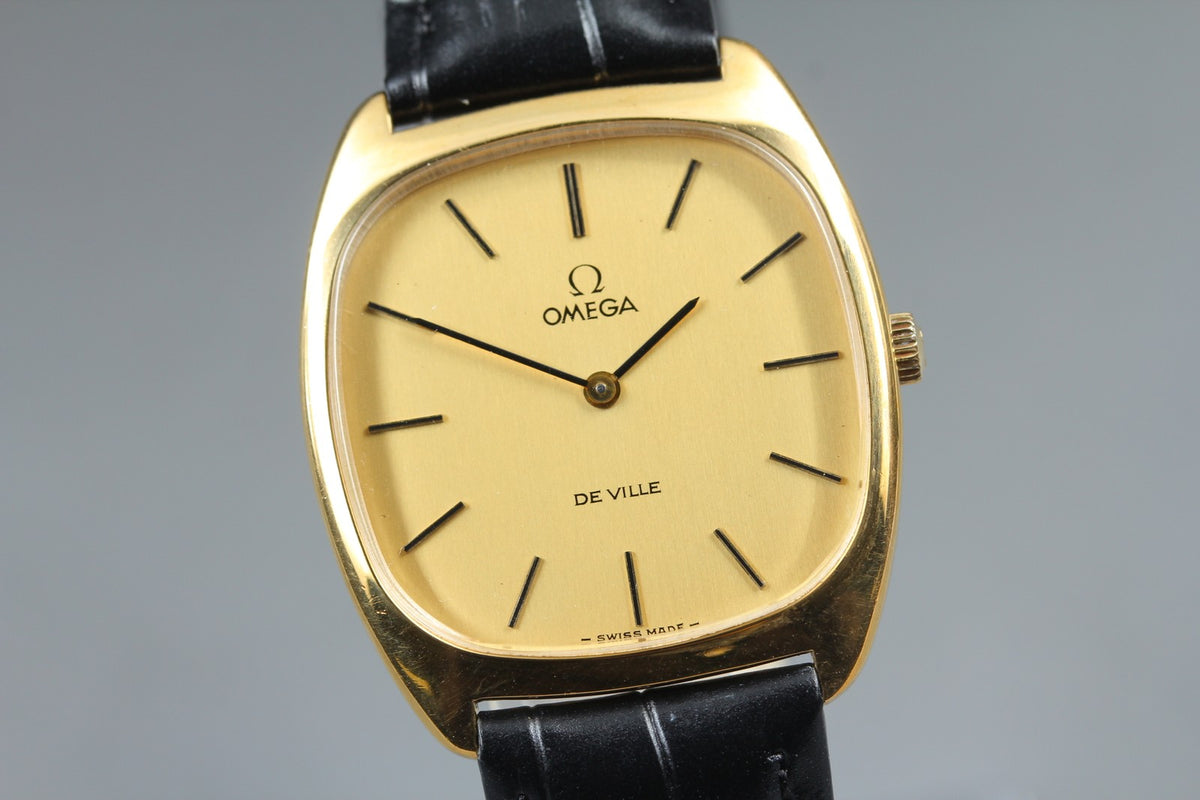 1975 Near MINT OMEGA De Ville 32mm 111.0139 Manual Gold Dial Men's Watch Vintage