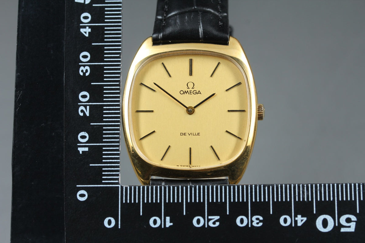 1975 Near MINT OMEGA De Ville 32mm 111.0139 Manual Gold Dial Men's Watch Vintage