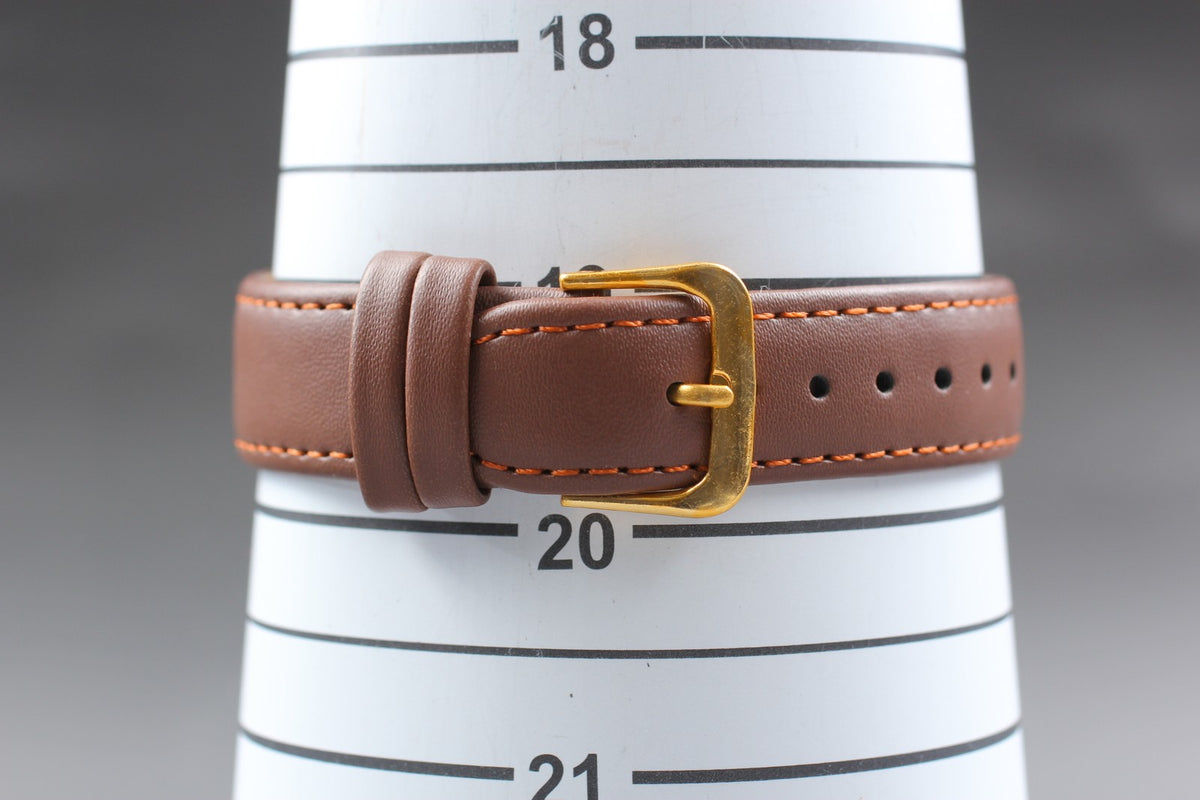 1982 Near MINT OMEGA De Ville 32mm 195.0013 Quartz Gold Dial Men's Watch Vintage