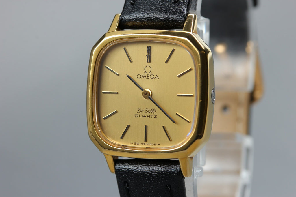 1979 Near MINT OMEGA De Ville 22mm 591.0047 Quartz Gold Dial Women's Vintage