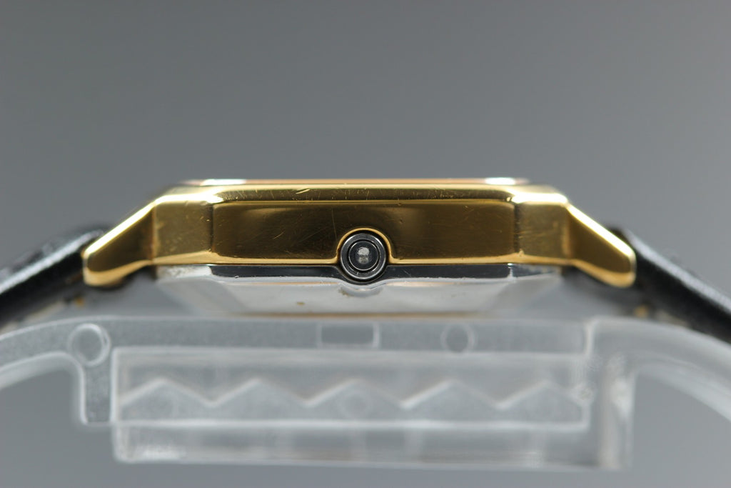 1979 Near MINT OMEGA De Ville 22mm 591.0047 Quartz Gold Dial Women's Vintage