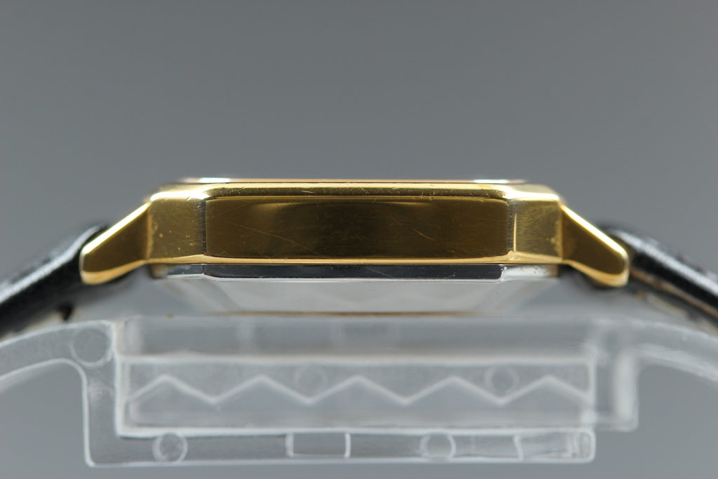1979 Near MINT OMEGA De Ville 22mm 591.0047 Quartz Gold Dial Women's Vintage