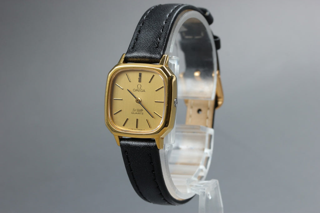 1979 Near MINT OMEGA De Ville 22mm 591.0047 Quartz Gold Dial Women's Vintage