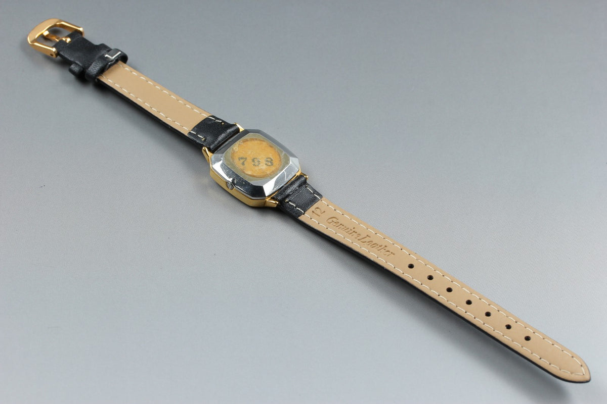 1979 Near MINT OMEGA De Ville 22mm 591.0047 Quartz Gold Dial Women's Vintage