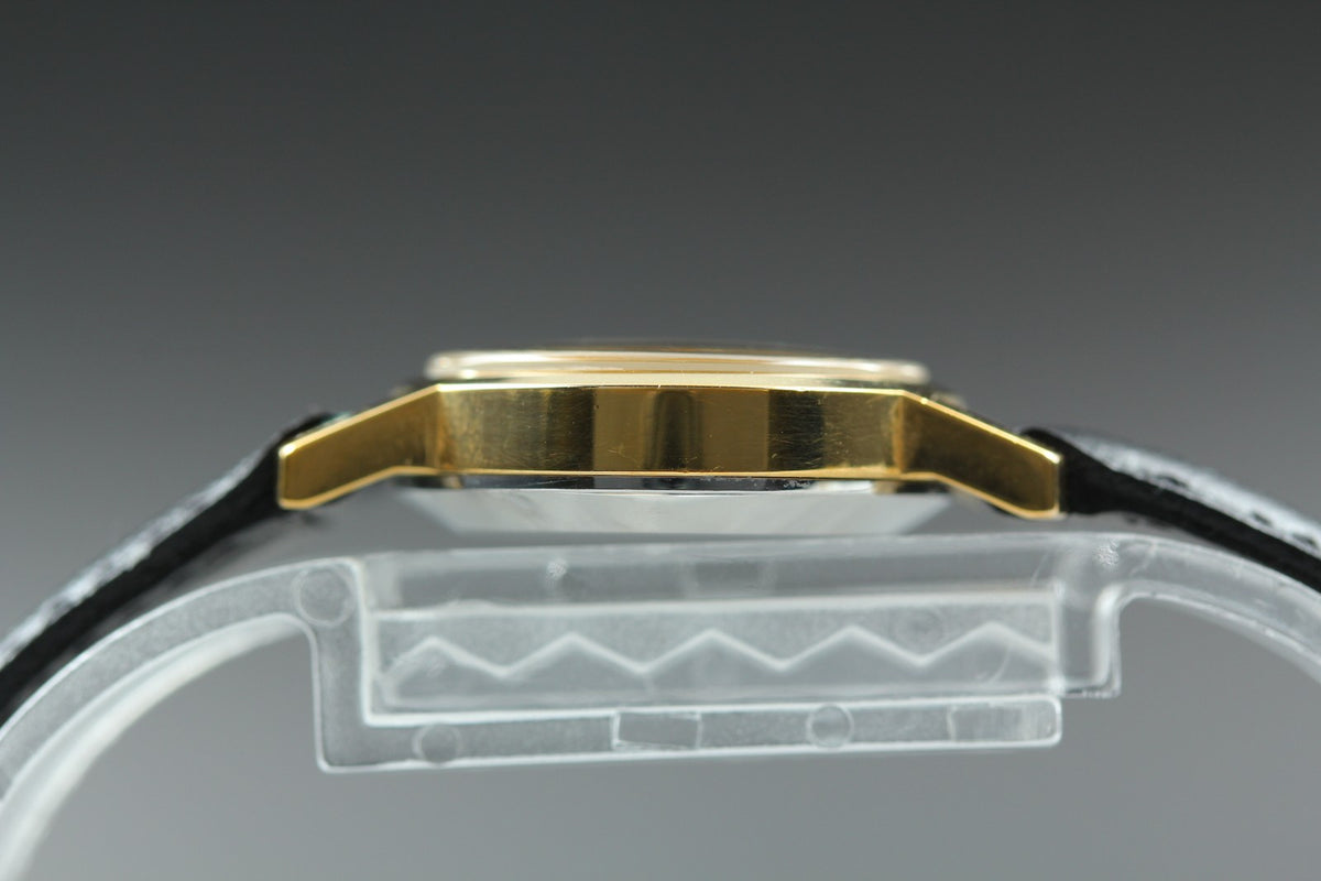 1975 Near MINT OMEGA Geneve 23mm 511.0412 Manual Gold Dial Women's Watch Vintage