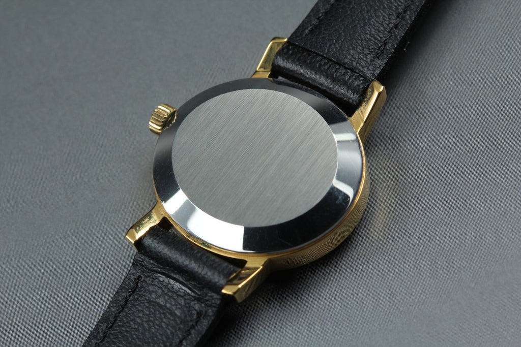 1975 Near MINT OMEGA Geneve 23mm 511.0412 Manual Gold Dial Women's Watch Vintage