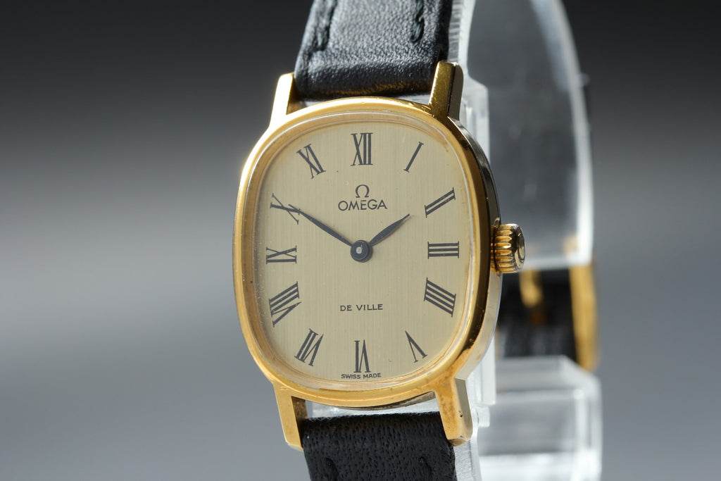 1977 Near MINT OMEGA De Ville 21mm 511.0509 Manual Gold Roman Dial Women Vintage