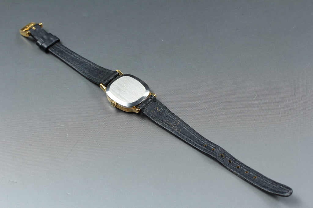 1977 Near MINT OMEGA De Ville 21mm 511.0509 Manual Gold Roman Dial Women Vintage