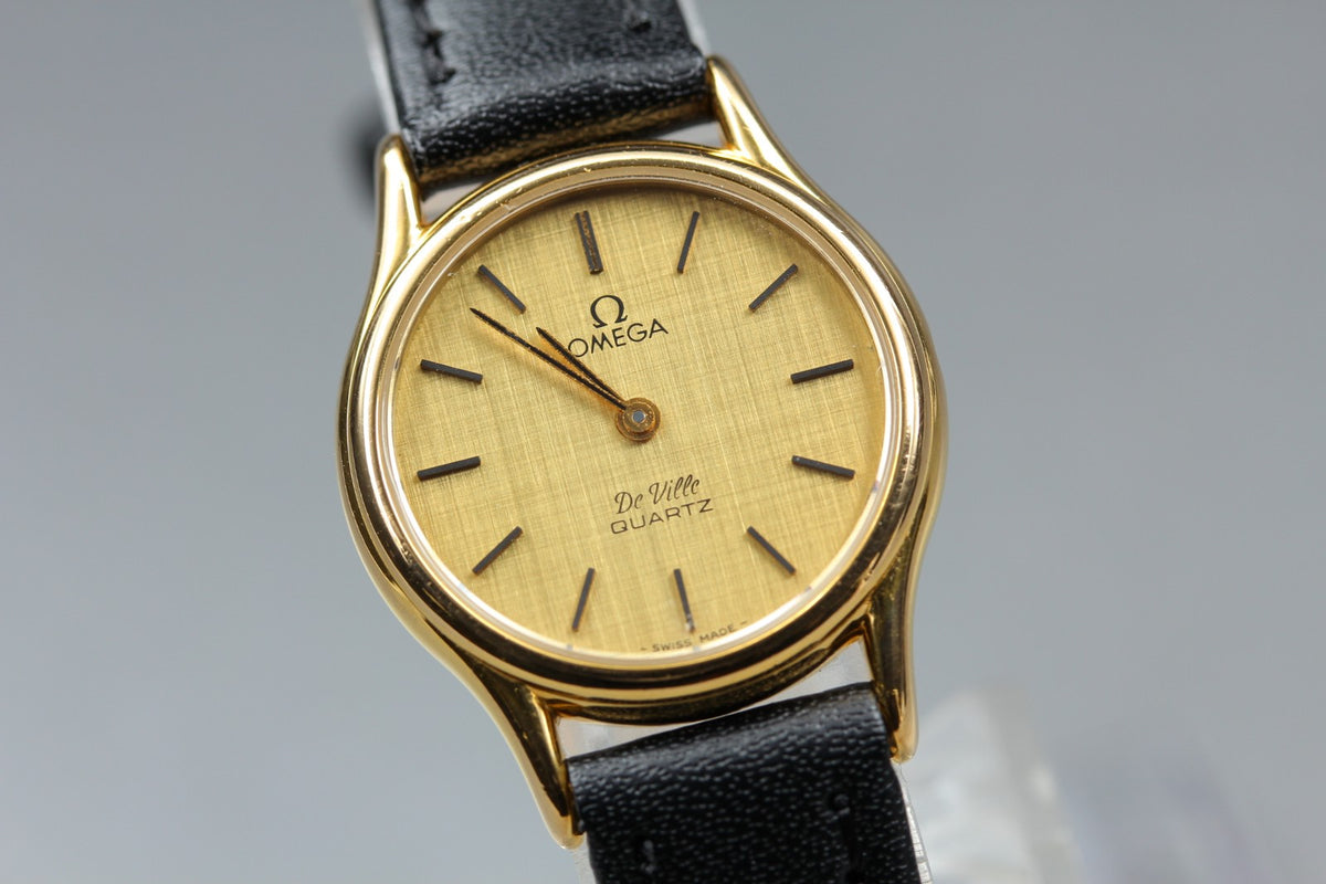1982 Near MINT OMEGA De Ville 24mm 591.0094 Quartz Gold Dial Women's Vintage