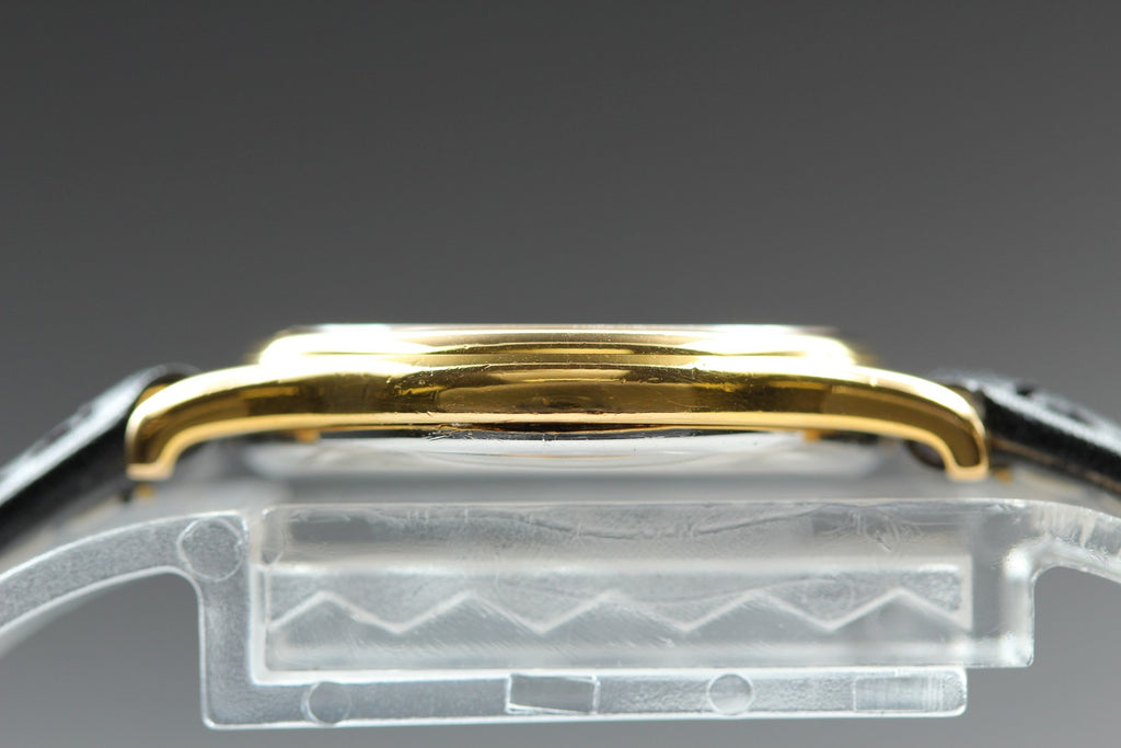 1982 Near MINT OMEGA De Ville 24mm 591.0094 Quartz Gold Dial Women's Vintage