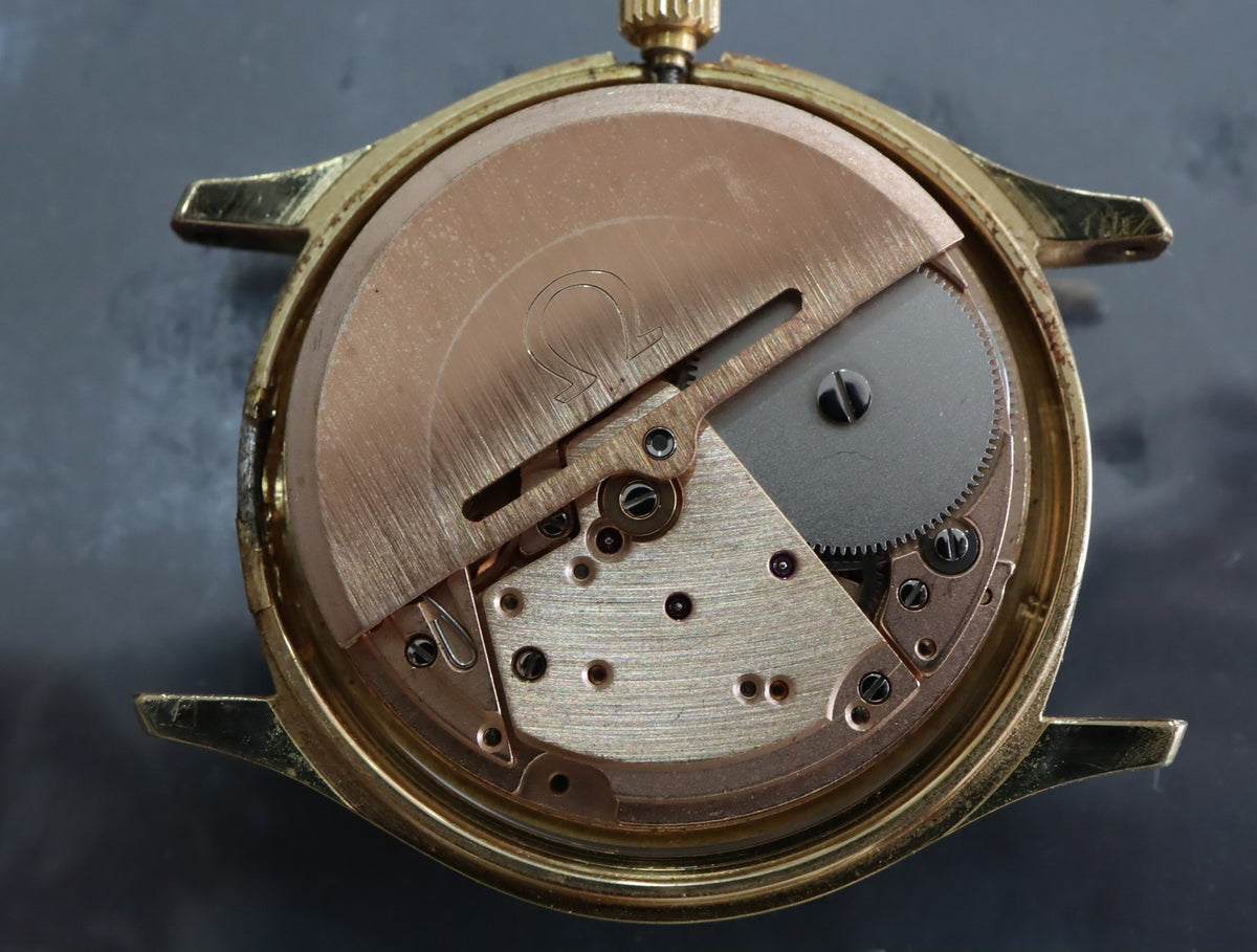1973 Near MINT OMEGA De Ville 33mm 151.782 Automatic Gold Dial Men's Vintage