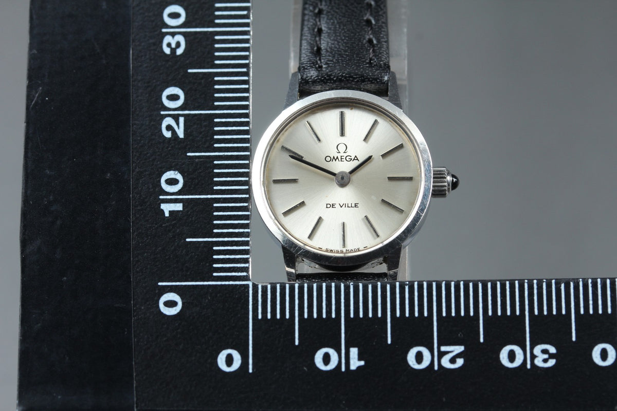 1975 Near MINT OMEGA De Ville 20mm 511.0371 Manual Silver Dial Women's Vintage