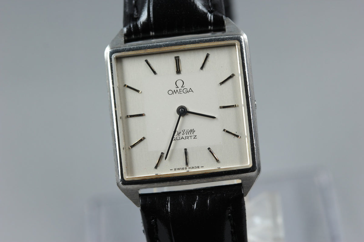 1980 Near MINT OMEGA De Ville 23mm 591.0087 Quartz Silver Dial Women's Vintage