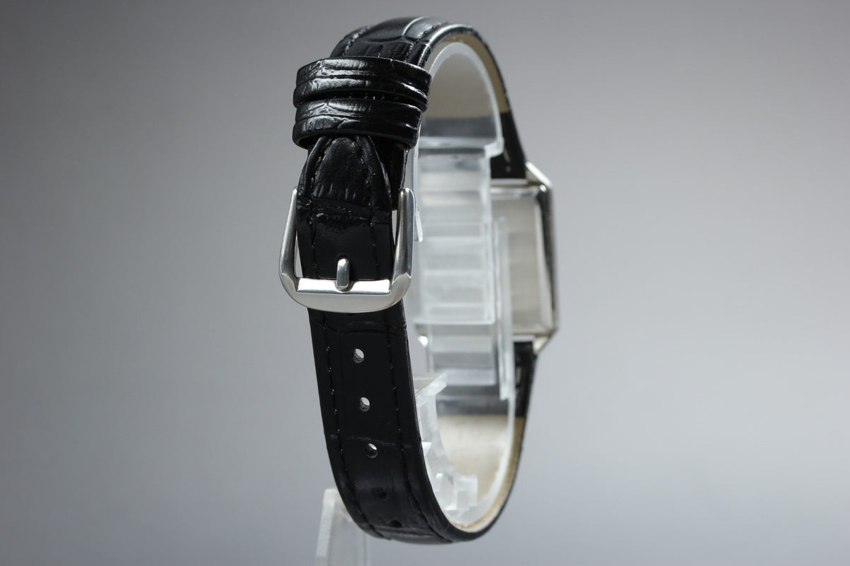 1980 Near MINT OMEGA De Ville 23mm 591.0087 Quartz Silver Dial Women's Vintage