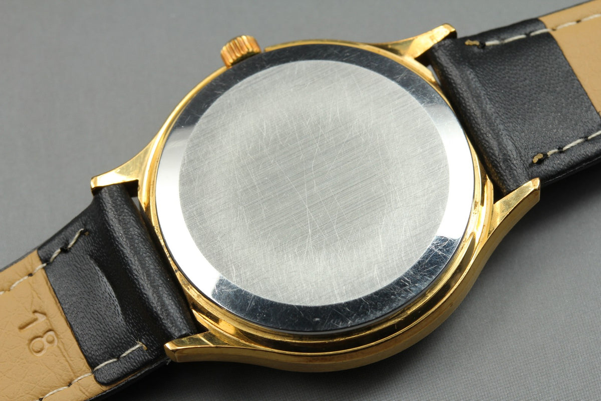 1977 Near MINT OMEGA De Ville 35mm 192.0033 Quartz Gold Dial Men's Watch Vintage