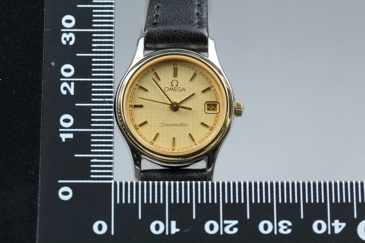 1985 Near MINT OMEGA Seamaster 22mm 596.0073 Quartz Gold Roman Women's Vintage