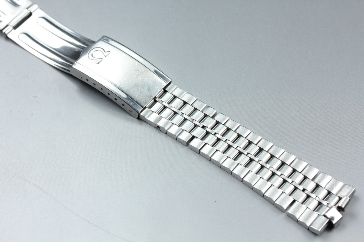 Near MINT OMEGA Bracelet 20mm FF741/2045 Stainless steel Silver Men's Vintage