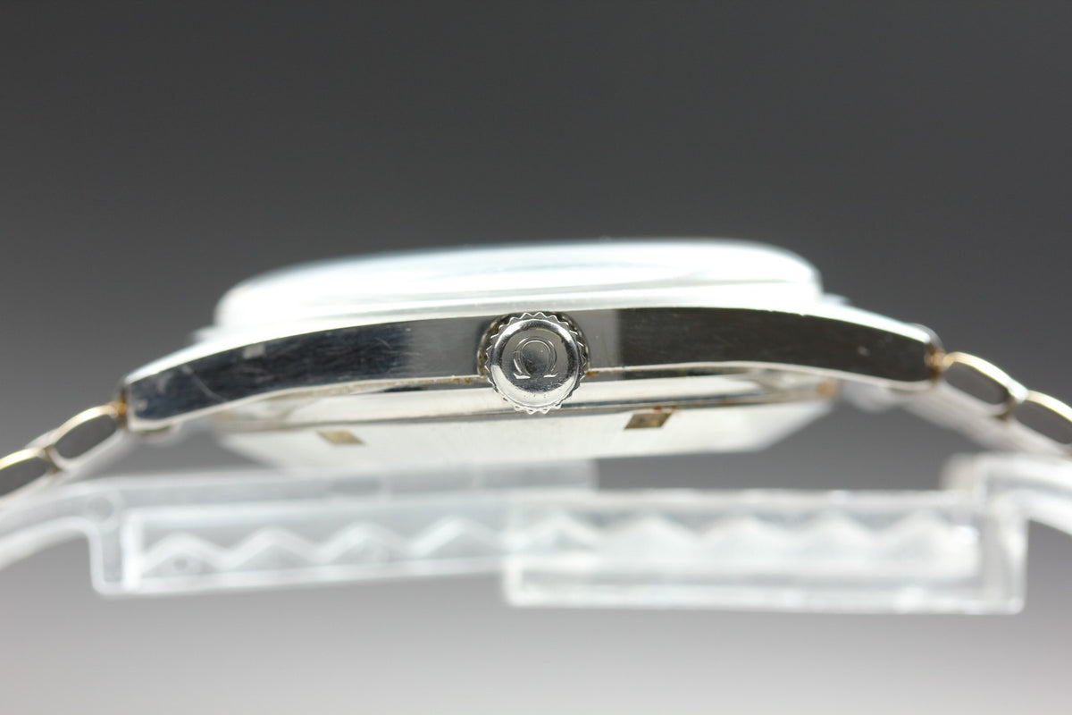 1969 Near MINT OMEGA Geneve 34mm 166.041 Automatic Silver Dial Men's Vintage