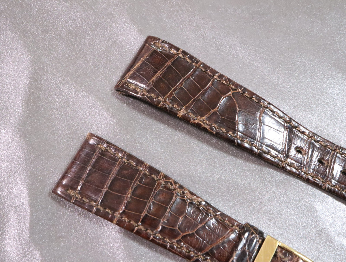 Near MINT OMEGA Constellation Vintage Brown Leather Strap 20mm Gold Buckle Men's