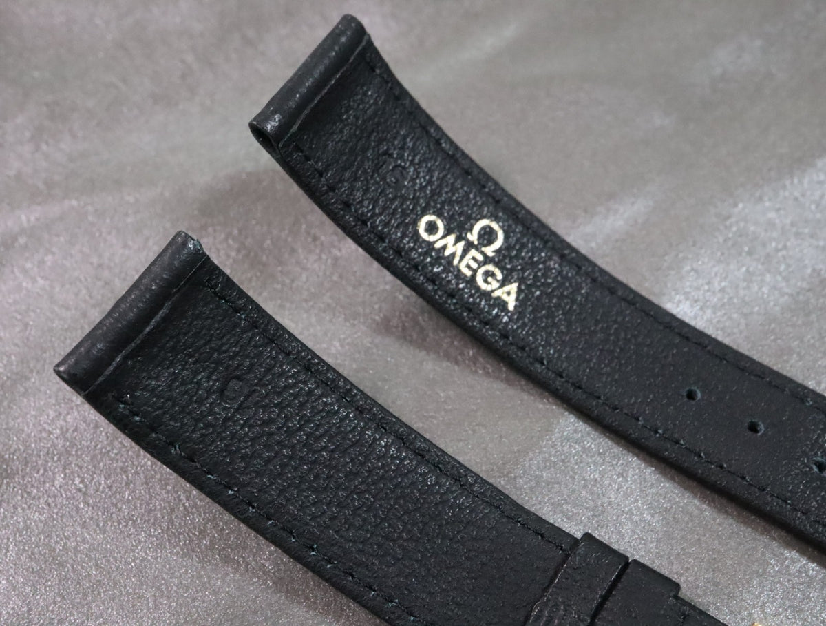 Near MINT OMEGA Vintage Genuine Black Leather Strap 18mm Gold Buckle Men's #3032