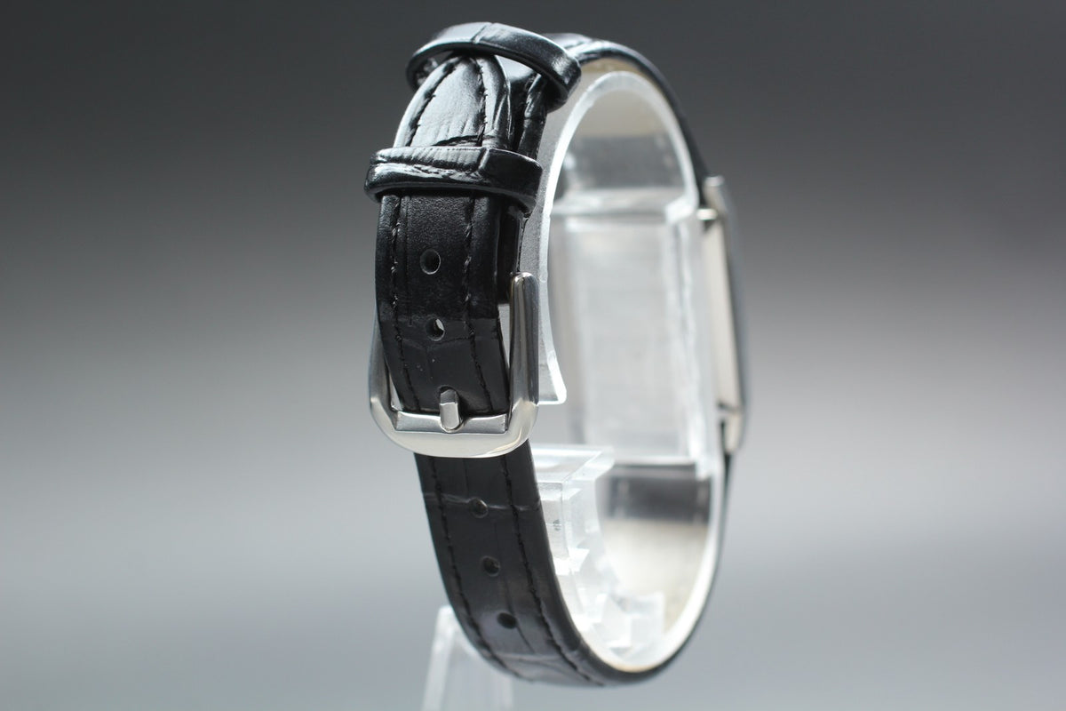 1965 Near MINT OMEGA 15mm 511.163 Manual Wind Silver Dial Women's Watch Vintage