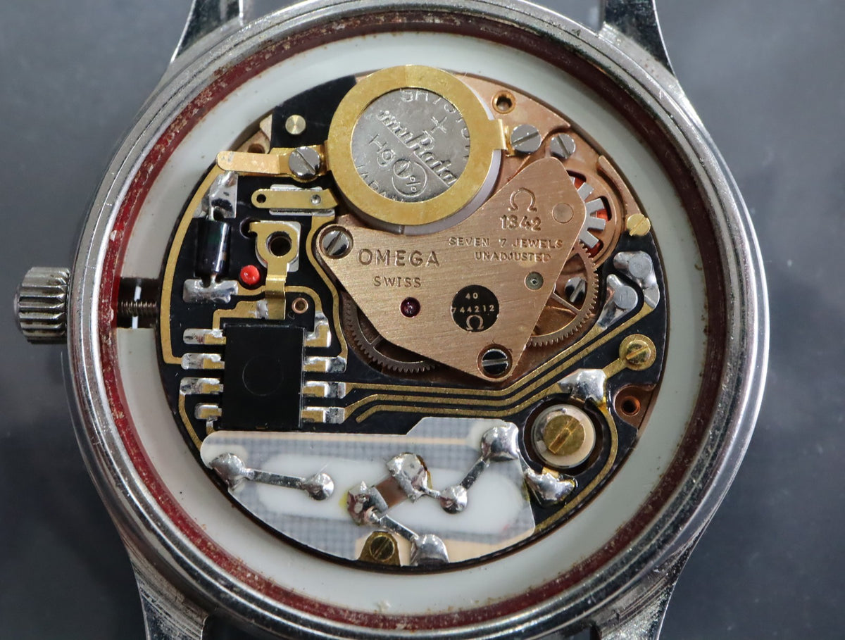 1977 Near MINT OMEGA Seamaster 35mm 196.0106 Quartz Silver Dial Men's Vintage