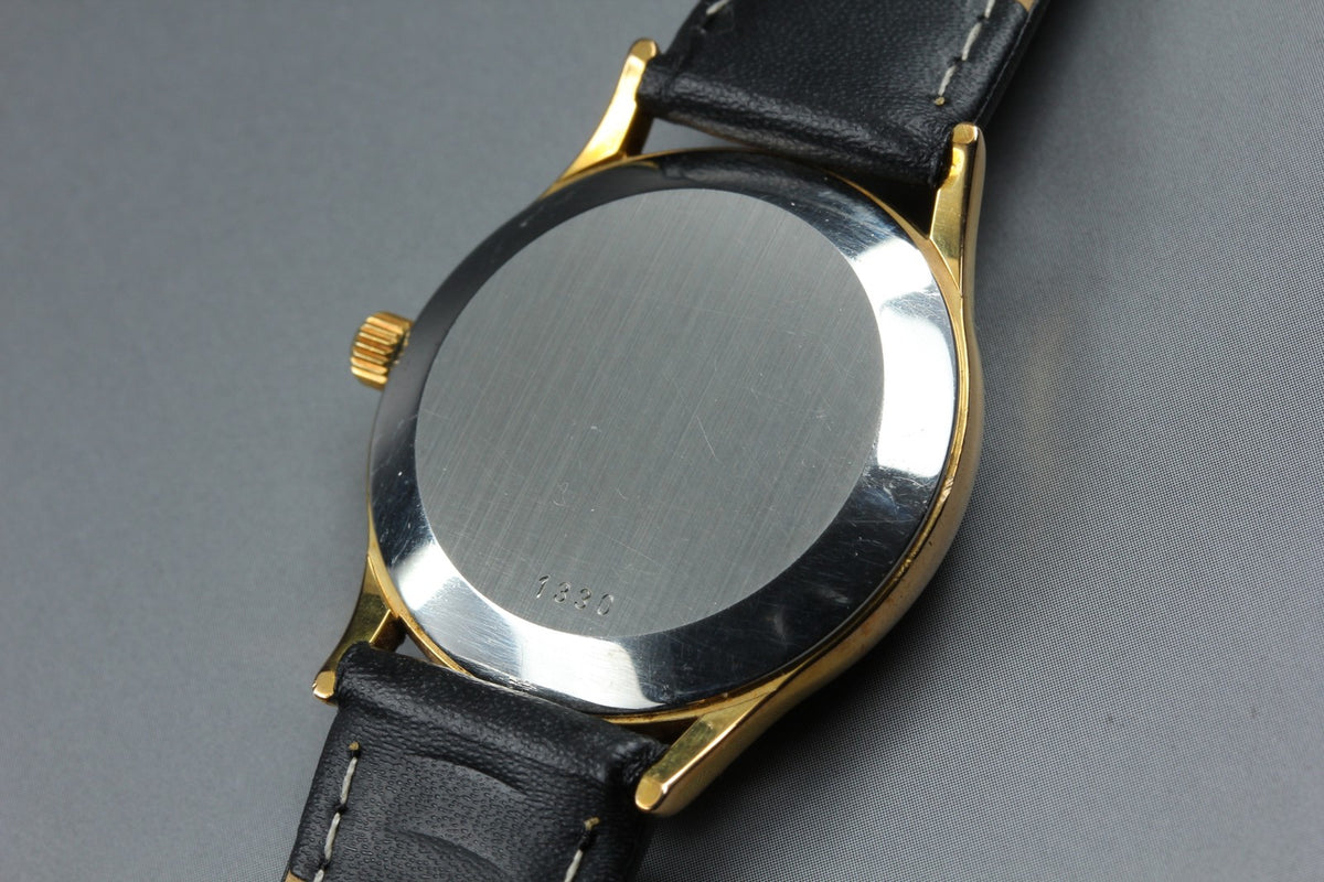 1979 Near MINT OMEGA De Ville 32mm 191.0072 Quartz Gold Dial Men's Watch Vintage