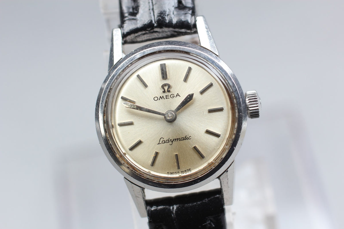 1964 Near MINT OMEGA Seamaster Ladymatic 20mm 555.001 Automatic Women's Vintage