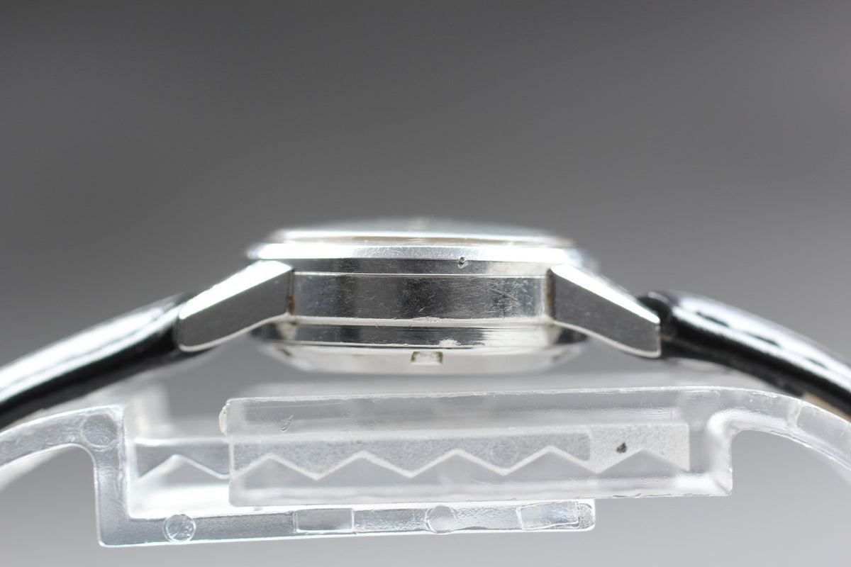 1964 Near MINT OMEGA Seamaster Ladymatic 20mm 555.001 Automatic Women's Vintage