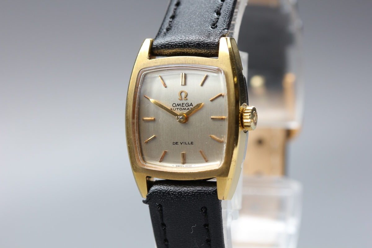 1969 Near MINT OMEGA De Ville 20mm 551.050 Automatic Champagne Women's Vintage