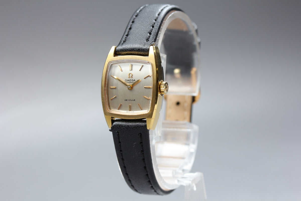 1969 Near MINT OMEGA De Ville 20mm 551.050 Automatic Champagne Women's Vintage