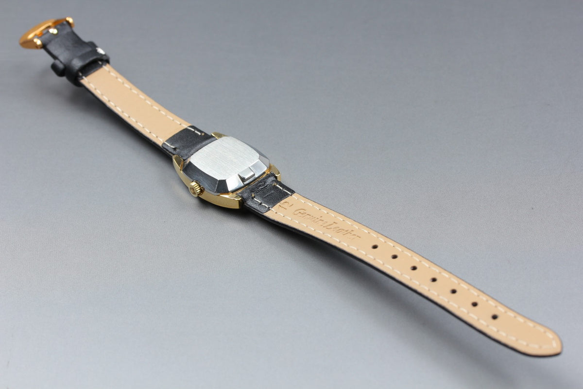 1969 Near MINT OMEGA De Ville 20mm 551.050 Automatic Champagne Women's Vintage