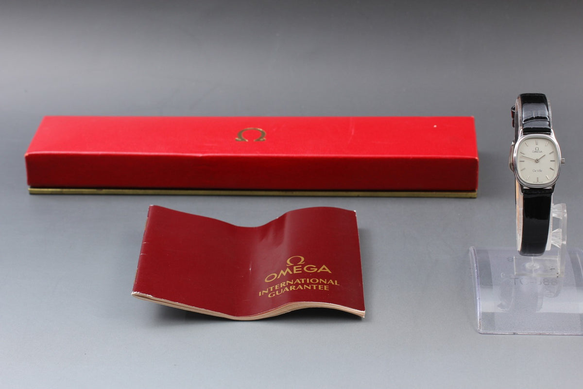 1984 MINT/Box, Paper OMEGA De Ville 19mm 591.0281 Quartz Silver Women's Vintage