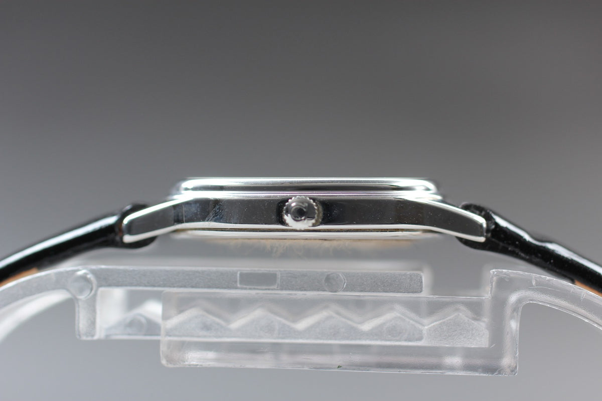 1984 MINT/Box, Paper OMEGA De Ville 19mm 591.0281 Quartz Silver Women's Vintage