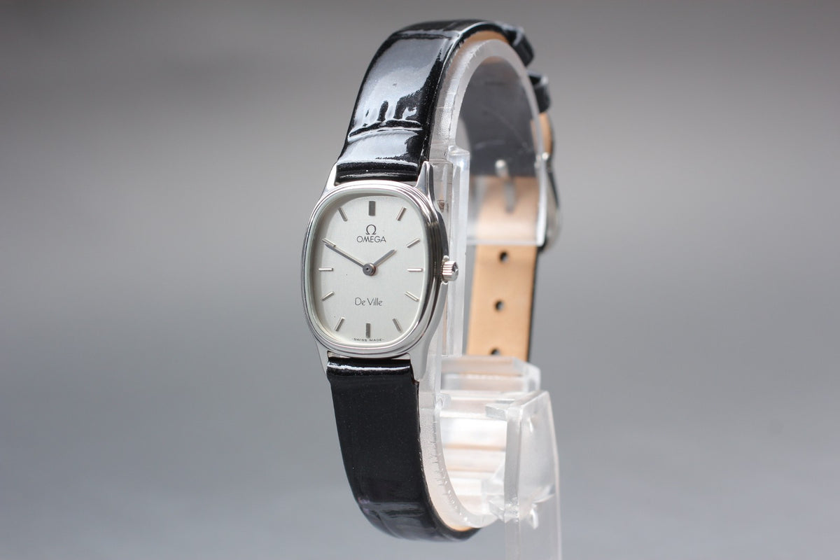 1984 MINT/Box, Paper OMEGA De Ville 19mm 591.0281 Quartz Silver Women's Vintage